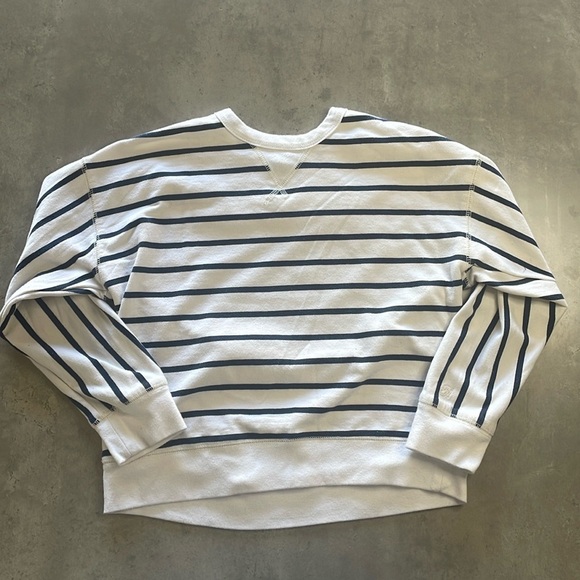 Free Assembly Other - Youth Girls Free Assembly Sweatshirt, Size 8